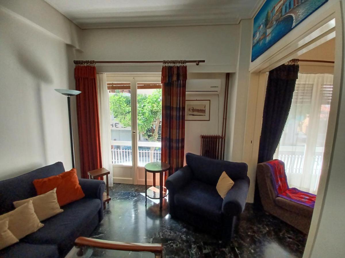 אתונה Charming Apartment In The Neighborhood Of Pangrati מראה חיצוני תמונה
